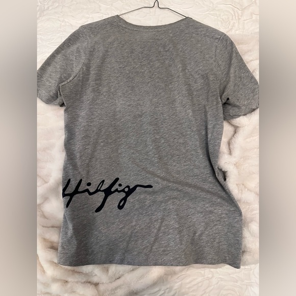Tommy Hilfiger Grey Tshirt - Picture 5 of 6